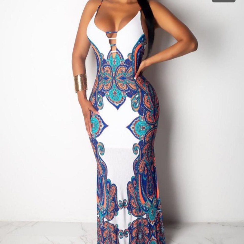 Retro Print Cutout Crisscross Backless Maxi Dress